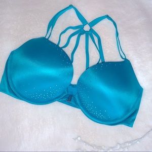 Victoria’s Secret Push-Up Diamond Bra
